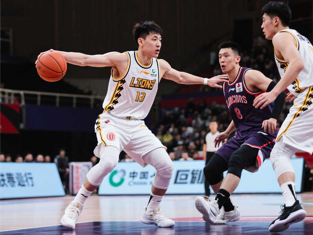 马卡报：勒诺尔芒今日回归马竞合练